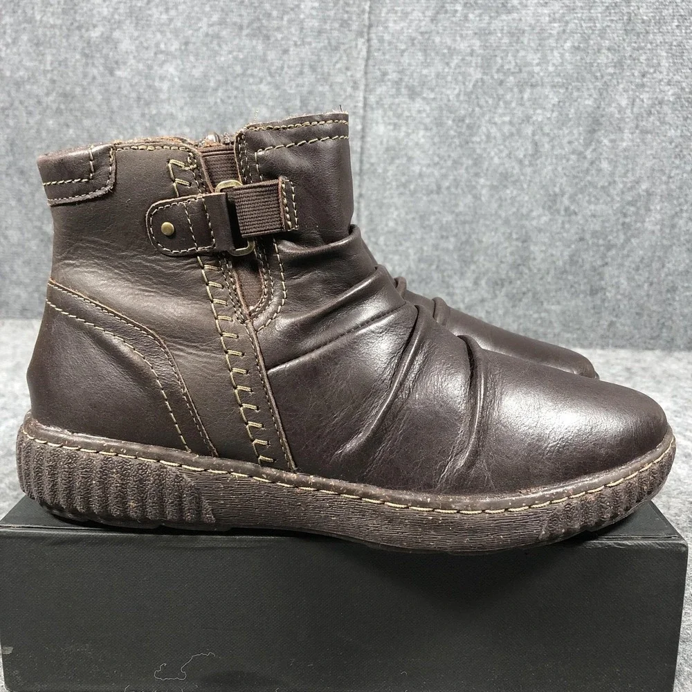 Clarks Ankle Booties Women's 8 M‎ Brown Leather Buckle Zip Comfort Boots